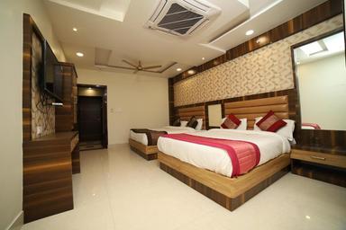 hotel room main image