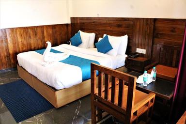 hotel room main image