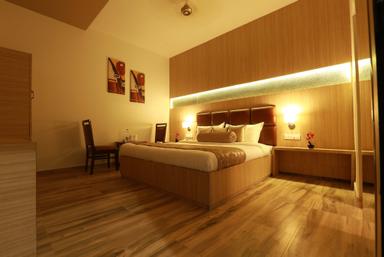 hotel room main image