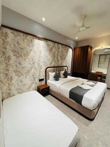 hotel room main image hotel room main image