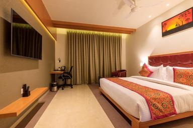 hotel room main image