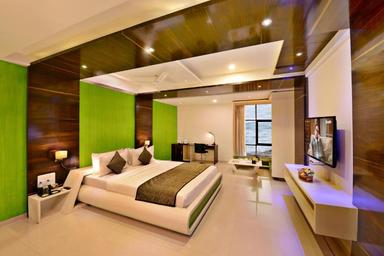 hotel room main image