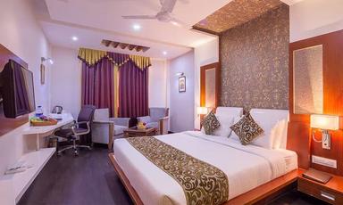 hotel room main image