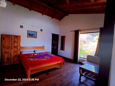 hotel room main image