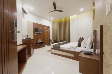 hotel room main image