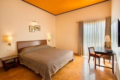 hotel room main image hotel room main image