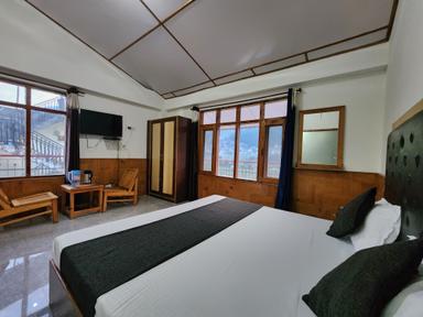 hotel room main image