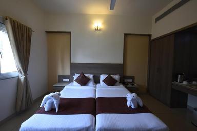 hotel room main image