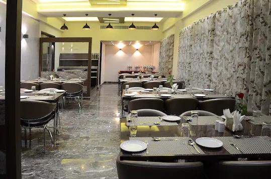 seating area at hotel mandovin in udaipur hotel_Image