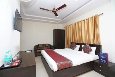 hotel room main image