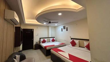 hotel room main image