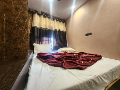 hotel room main image hotel room main image