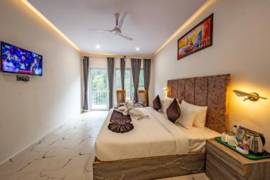 hotel room main image hotel room main image