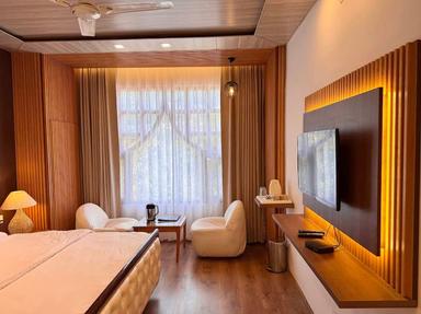 hotel room main image