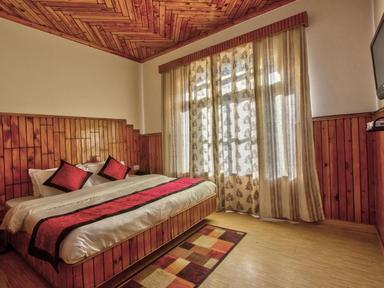 hotel room main image