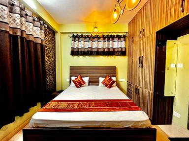 hotel room main image