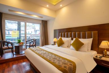 hotel room main image hotel room main image