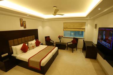 hotel room main image