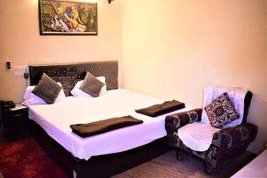 hotel room main image