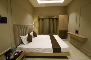 hotel room main image