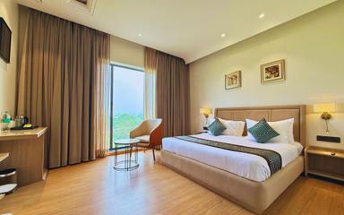 hotel room main image