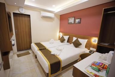 hotel room main image