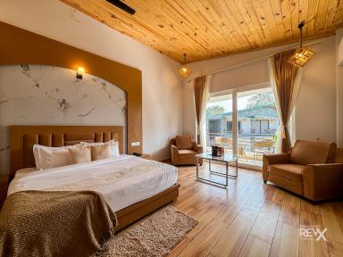 hotel room main image