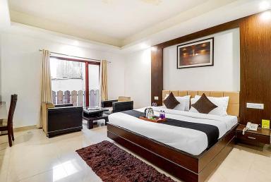 hotel room main image hotel room main image