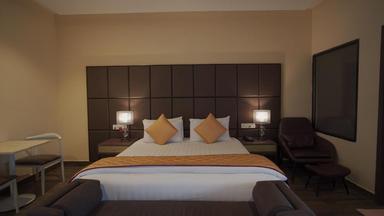 hotel room main image hotel room main image