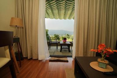 hotel room main image hotel room main image