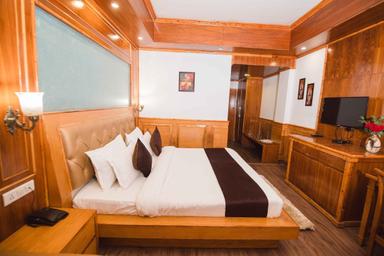 hotel room main image hotel room main image