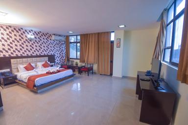 hotel room main image hotel room main image