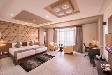 hotel room main image hotel room main image