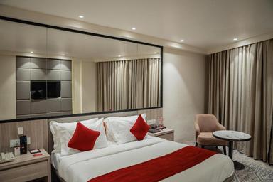 hotel room main image hotel room main image