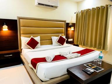 hotel room main image hotel room main image