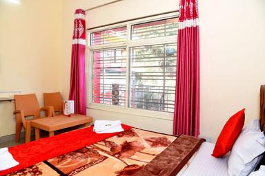 hotel room main image hotel room main image