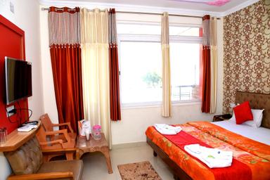 hotel room main image hotel room main image