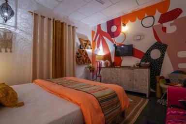 hotel room main image hotel room main image