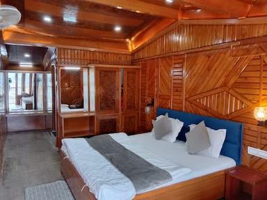 hotel room main image hotel room main image