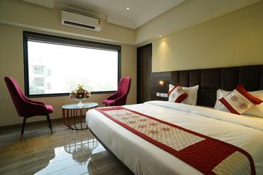 hotel room main image hotel room main image