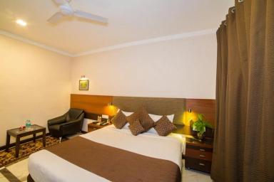 hotel room main image hotel room main image