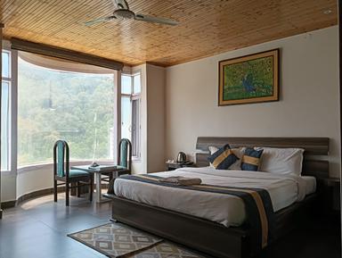 hotel room main image hotel room main image