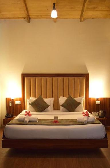 hotel room main image hotel room main image