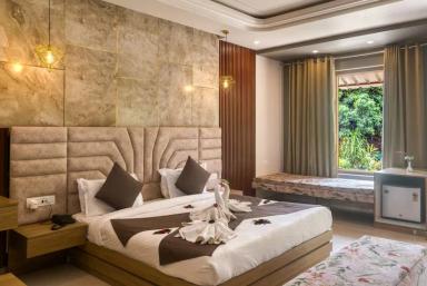 hotel room main image hotel room main image