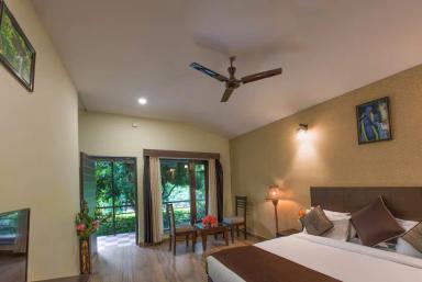 hotel room main image hotel room main image