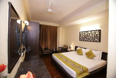 hotel room main image hotel room main image