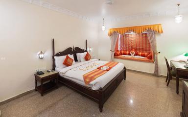 hotel room main image hotel room main image