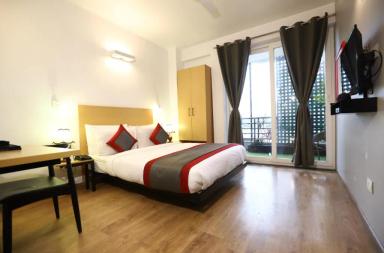 hotel room main image hotel room main image