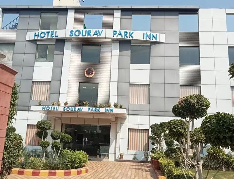 a front view of hotel and facade at hotel sourav park inn in Agra hotel_Image