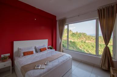 hotel room main image hotel room main image